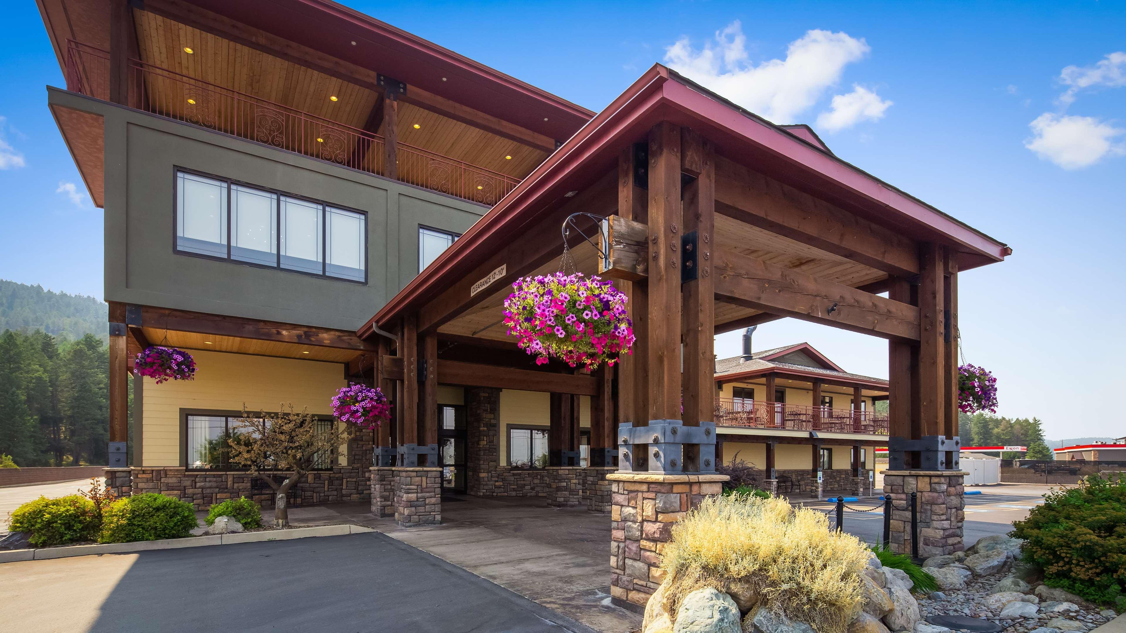Best Western Plus Flathead Lake Inn And Suites Kalispell Exterior foto